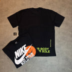 Camiseta NK World Tour Preta