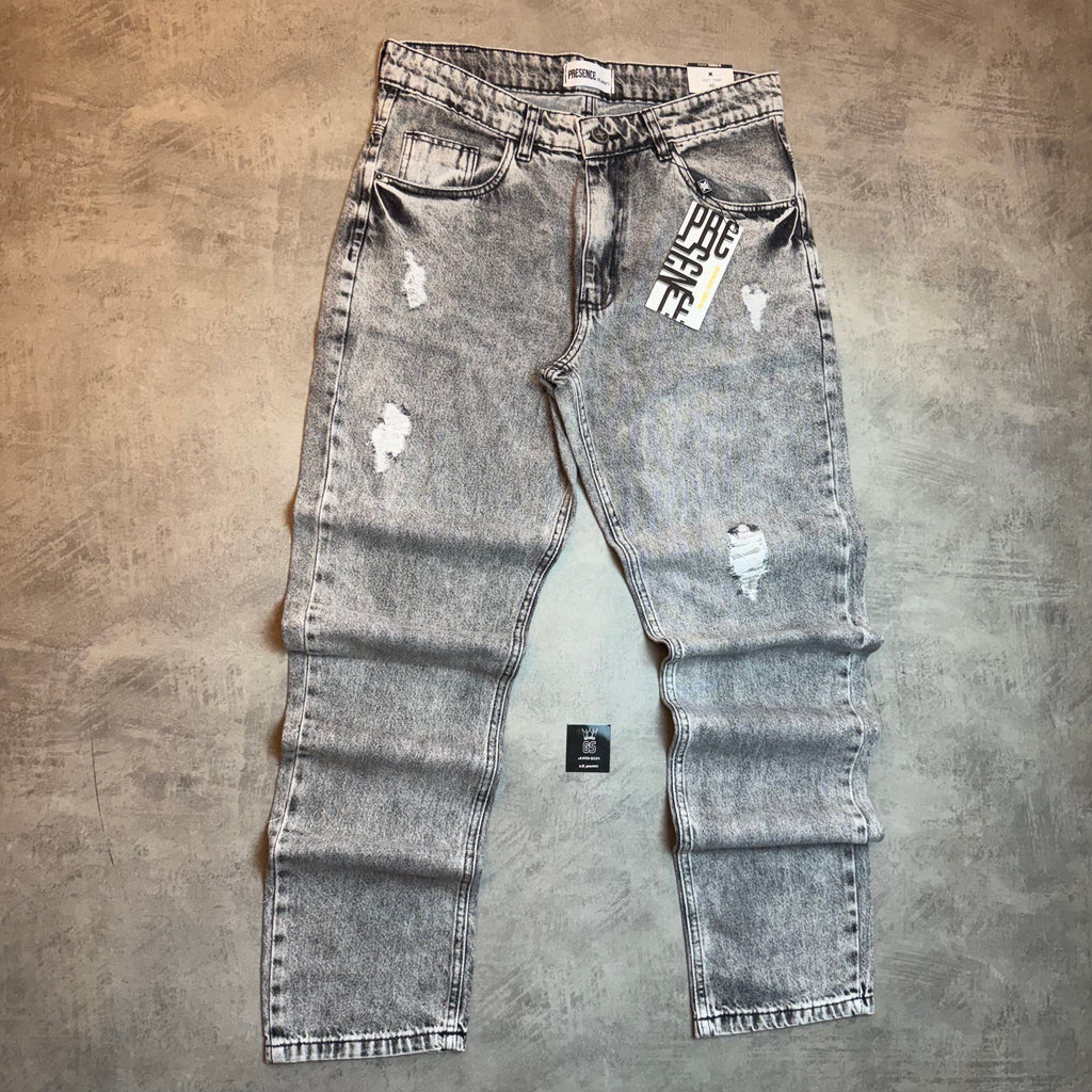 Calça Jeans Cinza Estonada Reta Presence